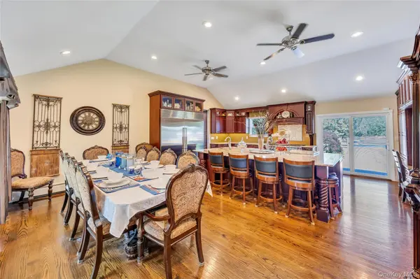 158 South ST, Manorville, NY 11949