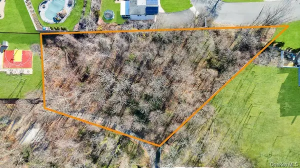 Peconic ST, Selden, NY 11784