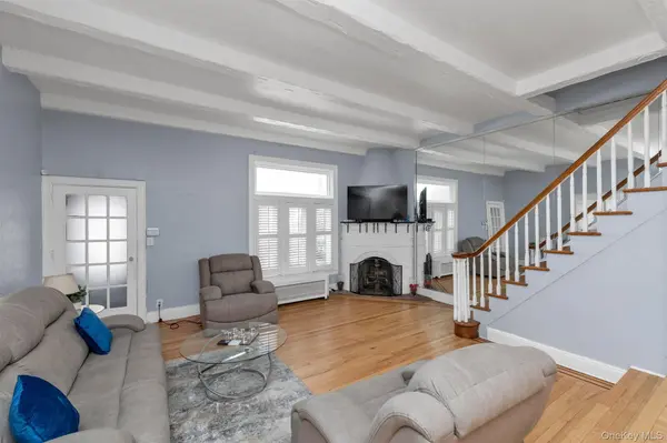 130-71 226 ST, Laurelton, NY 11413