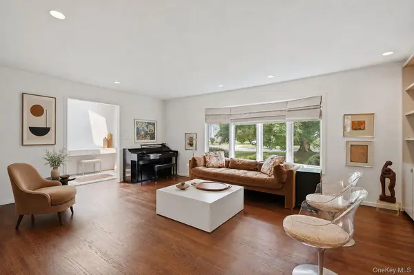 6 Greenhouse CIR, Rye Brook, NY 10573
