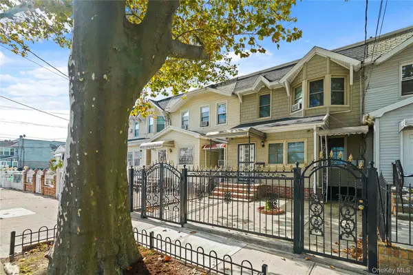 94-32 77th ST, Ozone Park, NY 11416