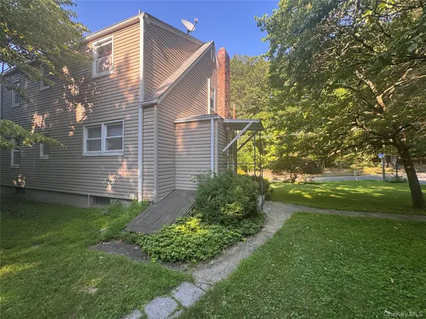 245 Zukor RD, New City, NY 10956