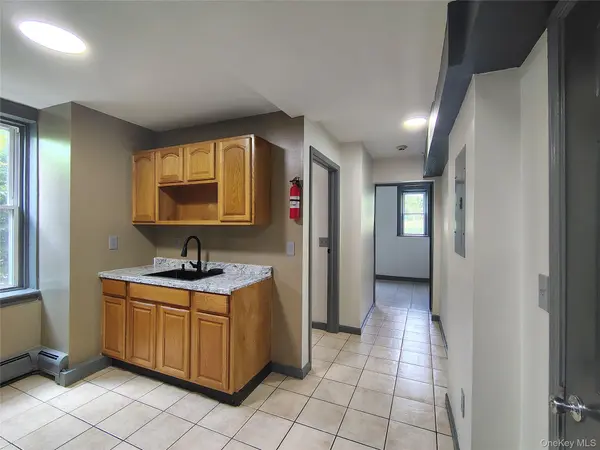 219 MILL ST #1`, Poughkeepsie, NY 12601