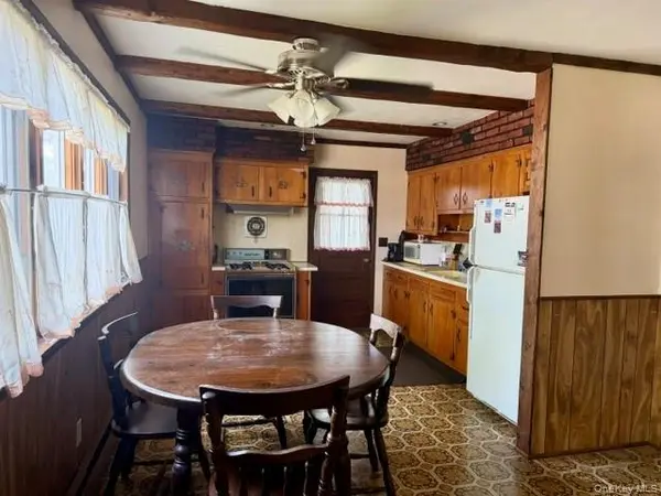 Address not disclosed, West Babylon, NY 11704