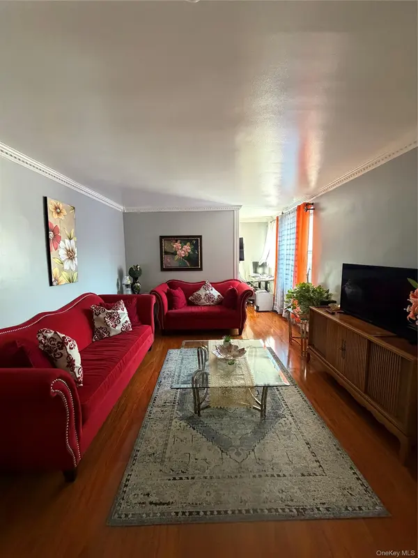 325 E 201 ST #5 G, Bronx, NY 10458