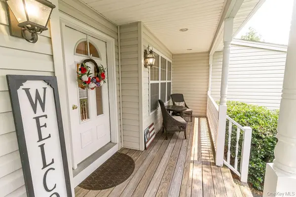65 Betty Ann DR, South Setauket, NY 11720