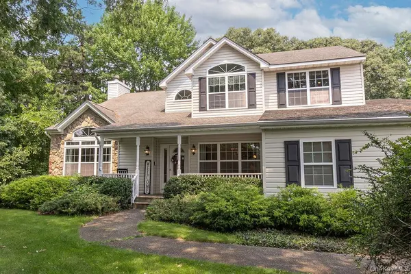 65 Betty Ann DR, South Setauket, NY 11720