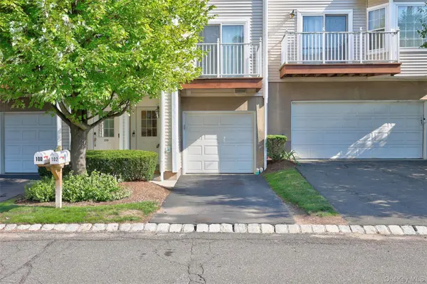 102 Crystal Hill DR, Pomona, NY 10970