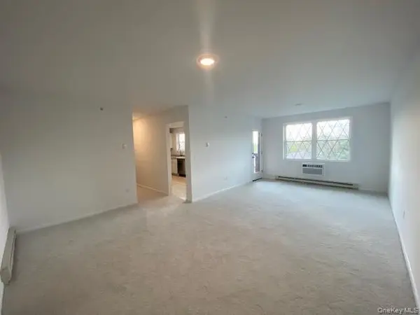 493 Sierra Vista LN, Valley Cottage, NY 10989
