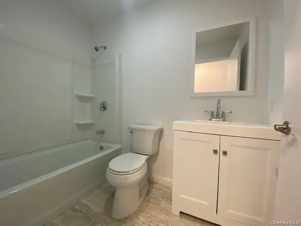 493 Sierra Vista LN, Valley Cottage, NY 10989