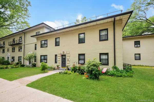 62 Manchester RD #2L, Eastchester, NY 10709