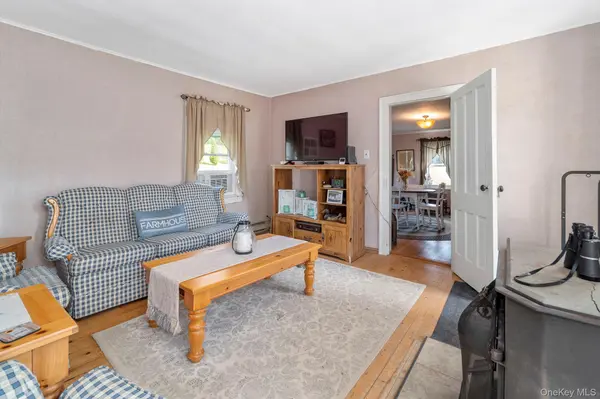 1841 State route 10 Route, Jefferson, NY 12093