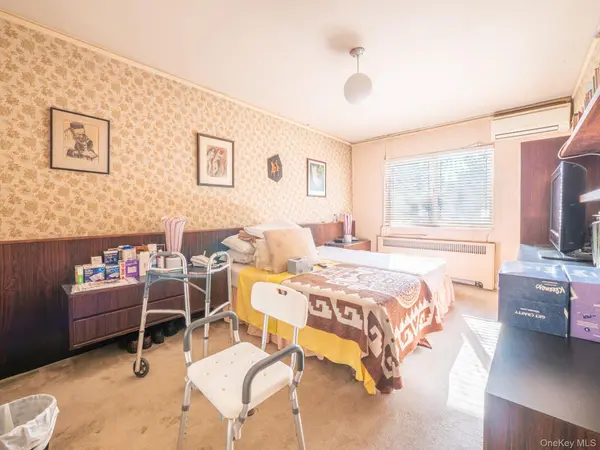 9530 67th AVE, Rego Park, NY 11374