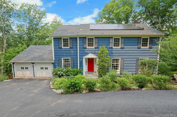 11 Kitchel RD, Mount Kisco, NY 10549