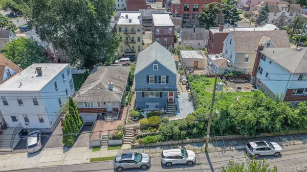 18 Edgewood AVE, Yonkers, NY 10704