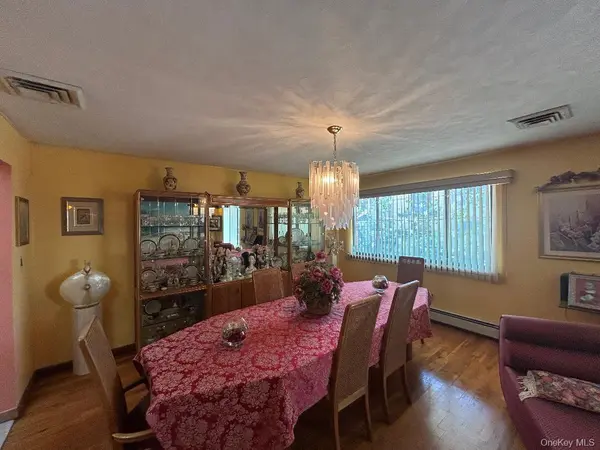 14-12 136th ST, College Point, NY 11356