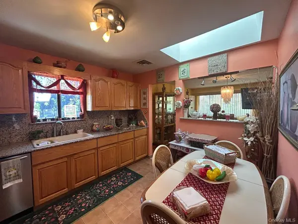 14-12 136th ST, College Point, NY 11356