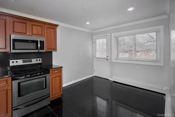 50 Horseblock RD #50-6A, Centereach, NY 11720