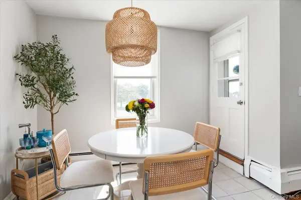 60 Hempstead AVE #2C, Lynbrook, NY 11563