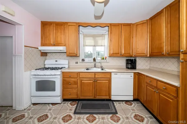 24 5th AVE, New Rochelle, NY 10801
