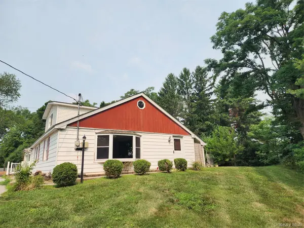 32 Osborne Hill RD, Wappingers Falls, NY 12590