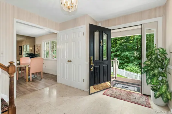 1 Sabbathday Hill RD, South Salem, NY 10590