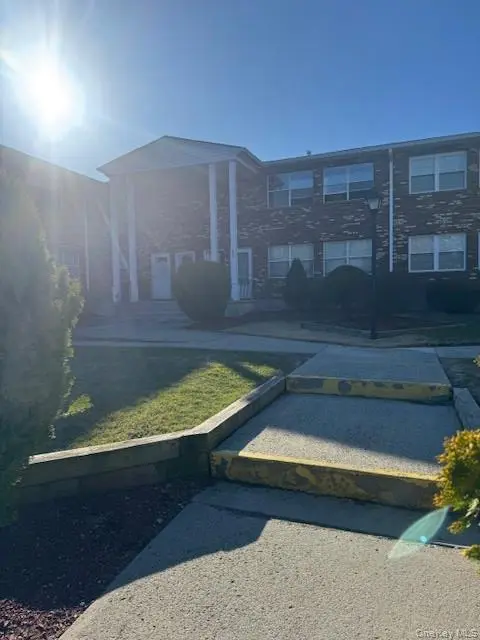 276 Temple Hill #2410, New Windsor, NY 12553