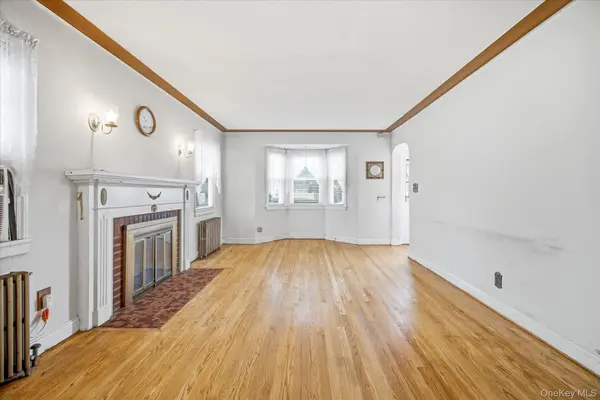 1503 Paul ST, Baldwin, NY 11510