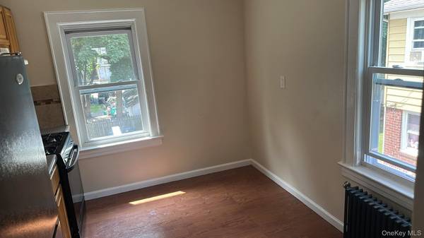 28 Stowe, Hempstead, NY 11550