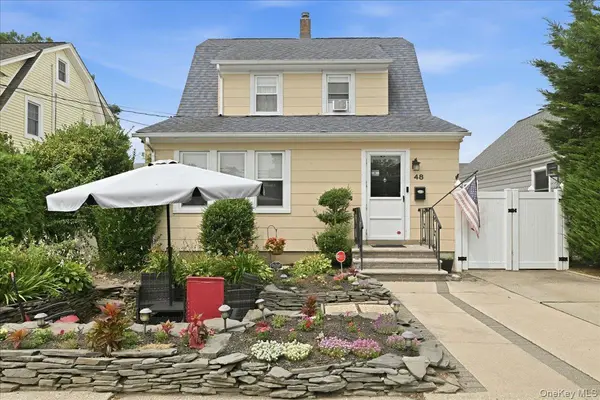 48 Poplar ST, West Hempstead, NY 11552