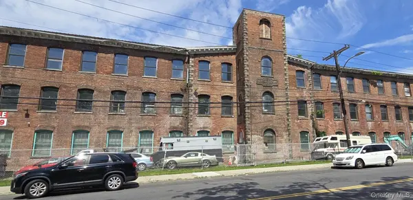 23 Saw Mill River RD, Yonkers, NY 10701