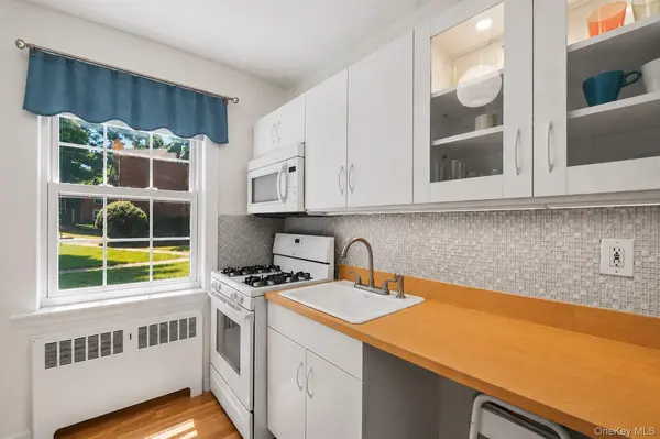 2 Fieldstone DR #19, Hartsdale, NY 10530