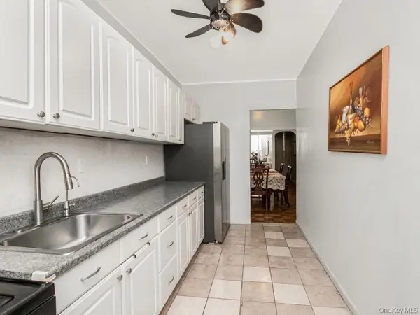 2166 Bronx PARK #6D, Bronx, NY 10462