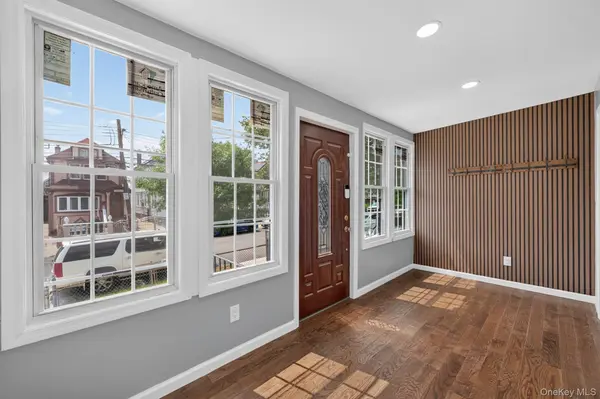 10513 133rd ST, Richmond Hill, NY 11419