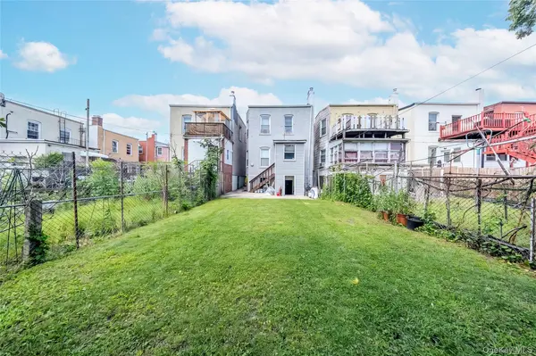 2512 Maclay AVE, Bronx, NY 10461