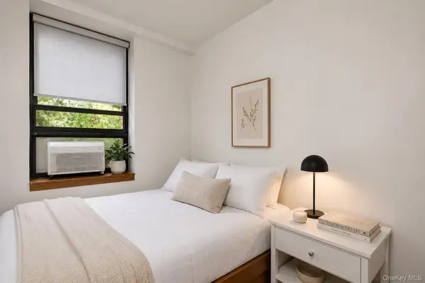 167 Sands ST #406, Brooklyn, NY 11201