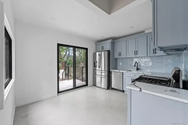 11147 Witthoff AVE, Queens Village, NY 11429