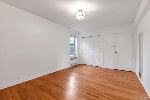 65-45 Yellowstone BLVD #2B, Forest Hills, NY 11375