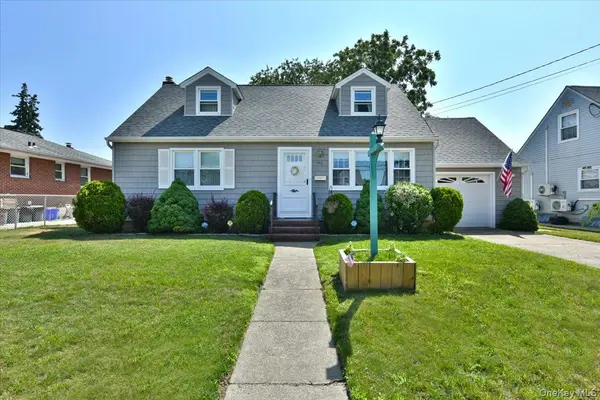 145 Benedict AVE,  Valley Stream,  NY 11580
