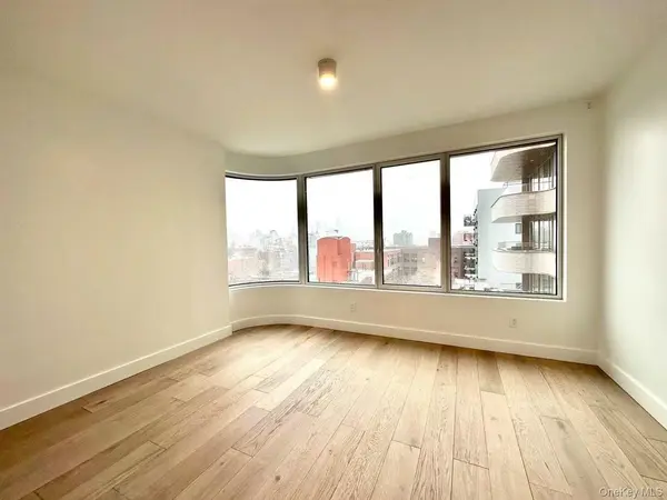 208 Delancey ST #10E, New York (manhattan), NY 10002