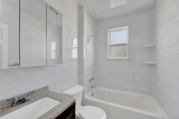 8848 77th ST, Woodhaven, NY 11421