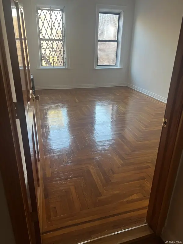 2186 Cruger AVE #5K, Bronx, NY 10462