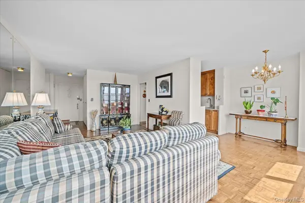 555 Kappock ST #10U, Bronx, NY 10463