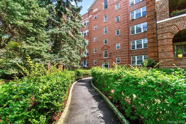 1360 Midland AVE #TE, Bronxville, NY 10708