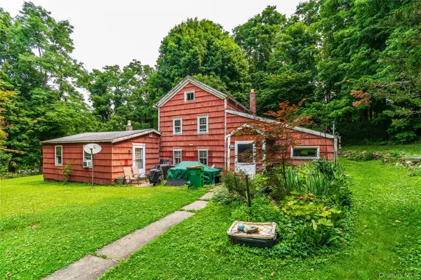 257 S Greenhaven RD, Stormville, NY 12582