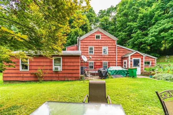 257 S Greenhaven RD, Stormville, NY 12582