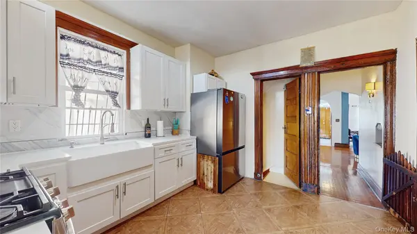 3126 Buell ST, East Elmhurst, NY 11369