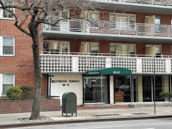 89-15 Parsons BLVD #7D, Jamaica, NY 11432