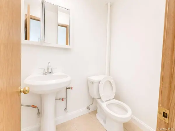 37-41 103 ST, Corona, NY 11368