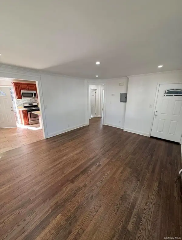 134 Scranton AVE, Lynbrook, NY 11563